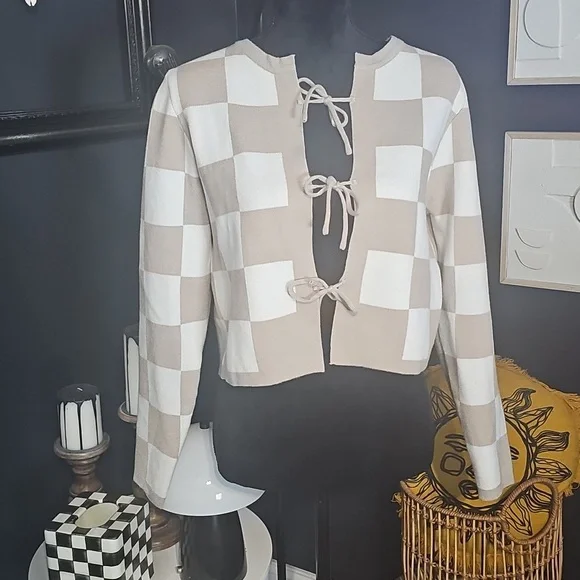 Bourbon And Belles Two Piece Set - Picture 8 of 13